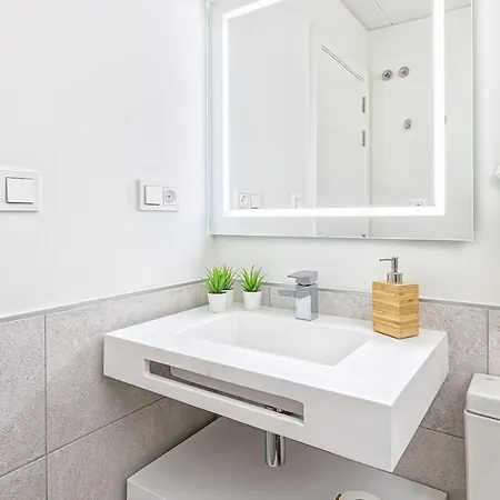 Apartament Teatro In By Solaga Homes