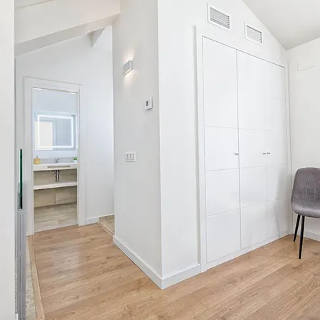 Apartament Teatro In By Solaga Homes